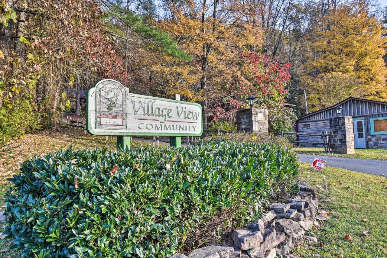 Villa Cozy Cabin With Hot Tub And Smoky Mountain Views! à Bryson City Extérieur photo